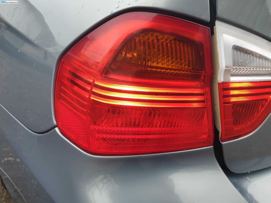 Tripla Stop Lampa Stanga de pe Aripa Caroserie BMW Seria 3 E90 Sedan Berlina NFL Non Facelift 2004 - 2007 [K9286]