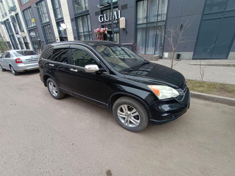 Срочно продам авто Honda CR-V 5, японский кроссовер.  В идеальном сост