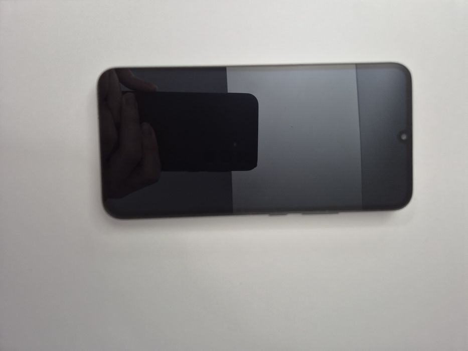 Galaxy A34 5G 128GB + 256GB SD card, utilizat in condiție foarte bună.