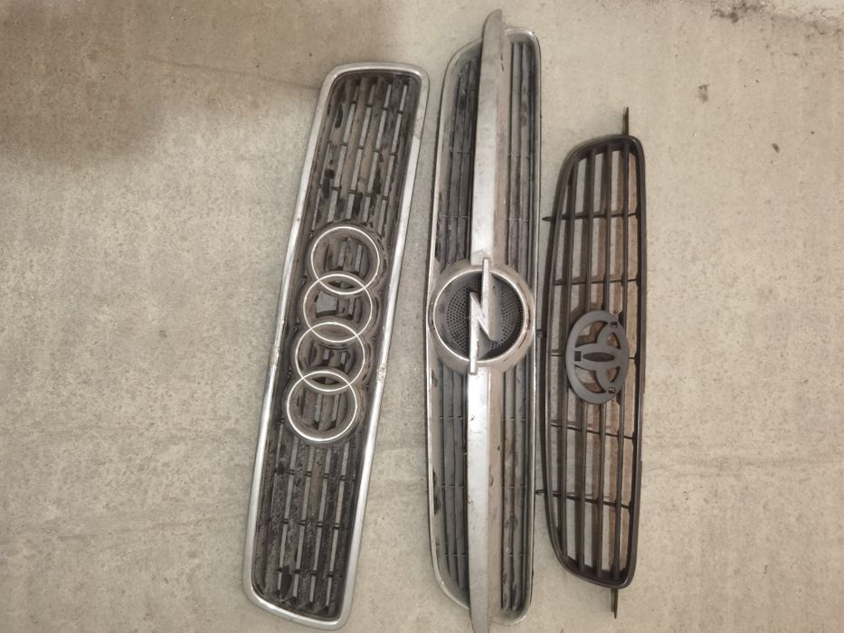 Продавам останали авточасти