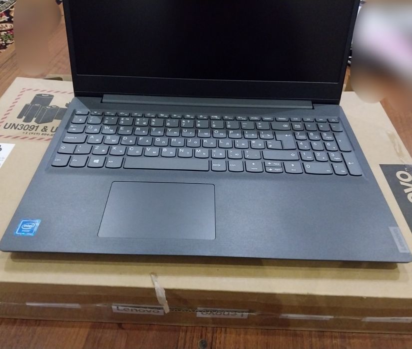 Lenovo noutbuk arzon narxlarda yangi