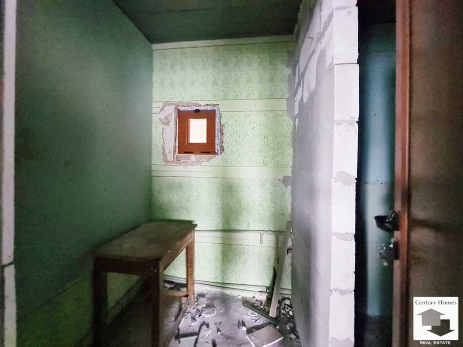 116196 Частично реновирана къща в с.Церова Кория, 15 км. от В. Търново