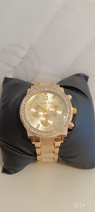 Продаётся часы женские MICHAEL KORS