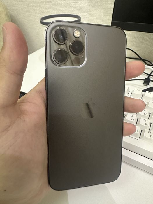 Iphone 12 pro 128гб.