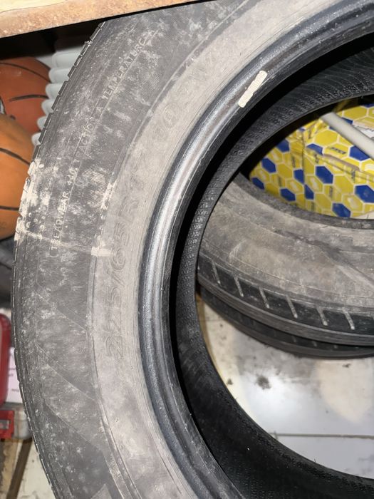 Продам новые шины, размер 225/65R17