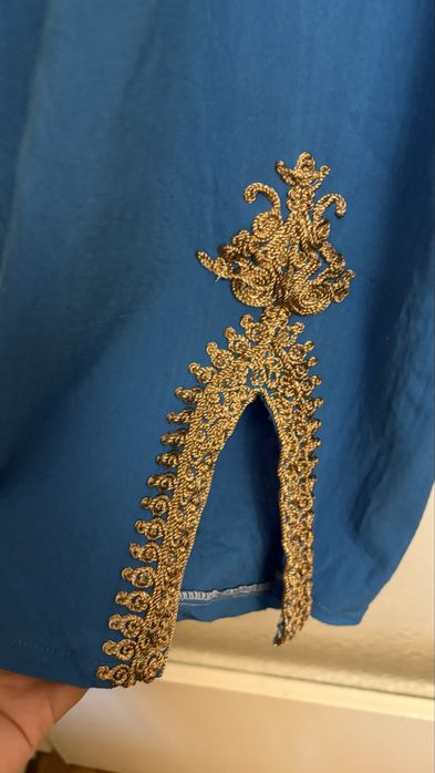 Рокля в синьо и златно от Тунис