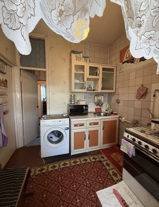 Продается своя 3/4/4