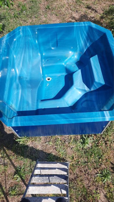 jacuzzi fibra de sticla