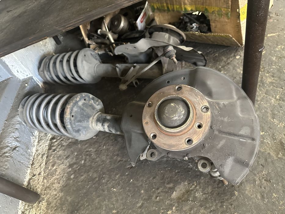 Продам запчасти BMW E34