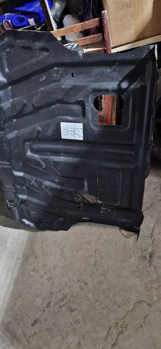 Продам защиту картера