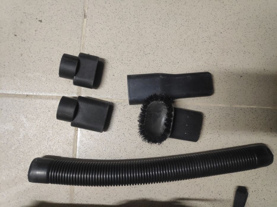 Пылесос автомобильный