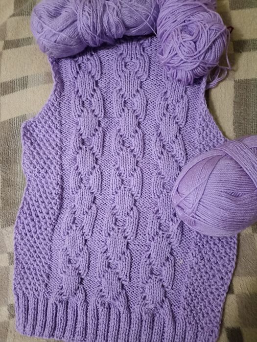 Пряжа,новая начали вязать, но не закончили