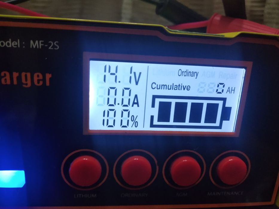 Зарядка для аккумулятора