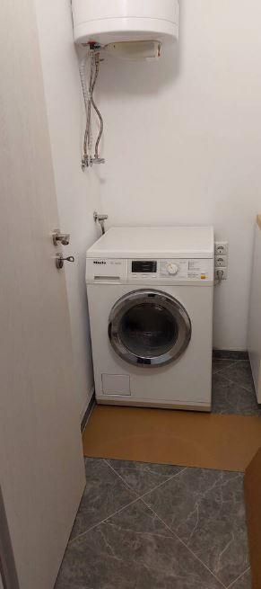 Дава се под наем Двустаен апартамент в Варна, Колхозен пазар - 70 кв.м за 600 € - Снимка #6