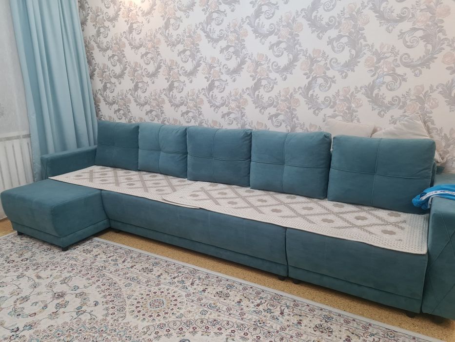 Продам   диван,ковёр