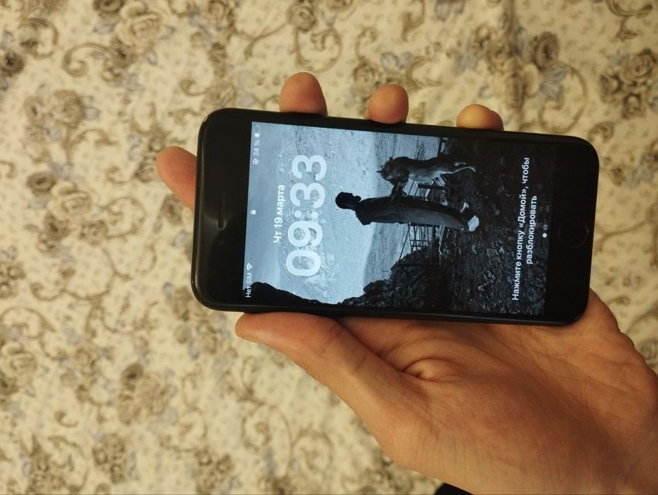 Iphone Se 2020 qora
