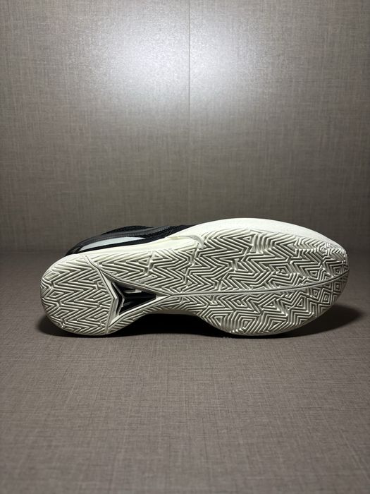 Баскетболни обувки Nike Ja 1 (Black Smoke Grey)