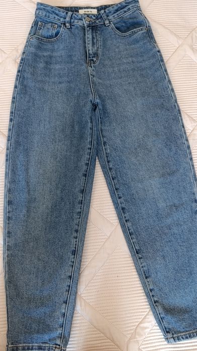 Джинсы фирменные