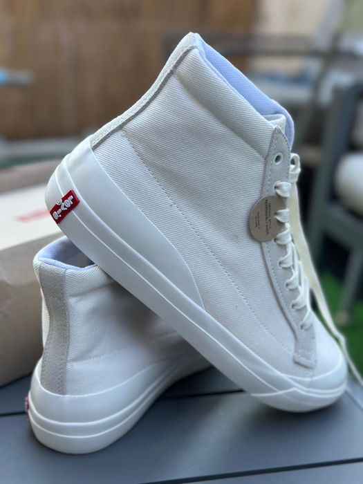 Adidas gheata sport Levi's