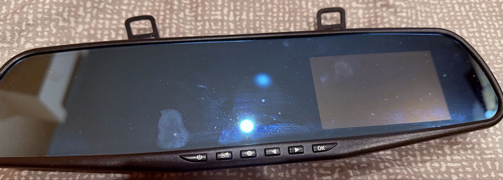 Camera auto oglinda-inregistrare HD