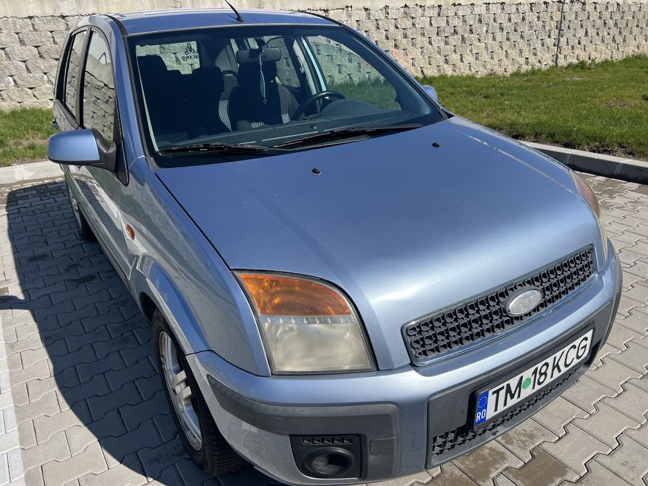 Ford Fusion 1.6 benzina