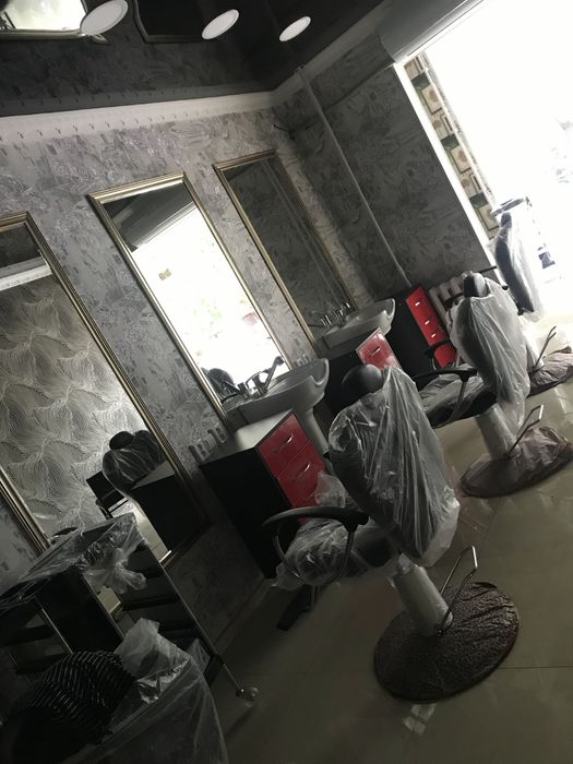 Noturar uy sotiladi Salon, O’zimniki