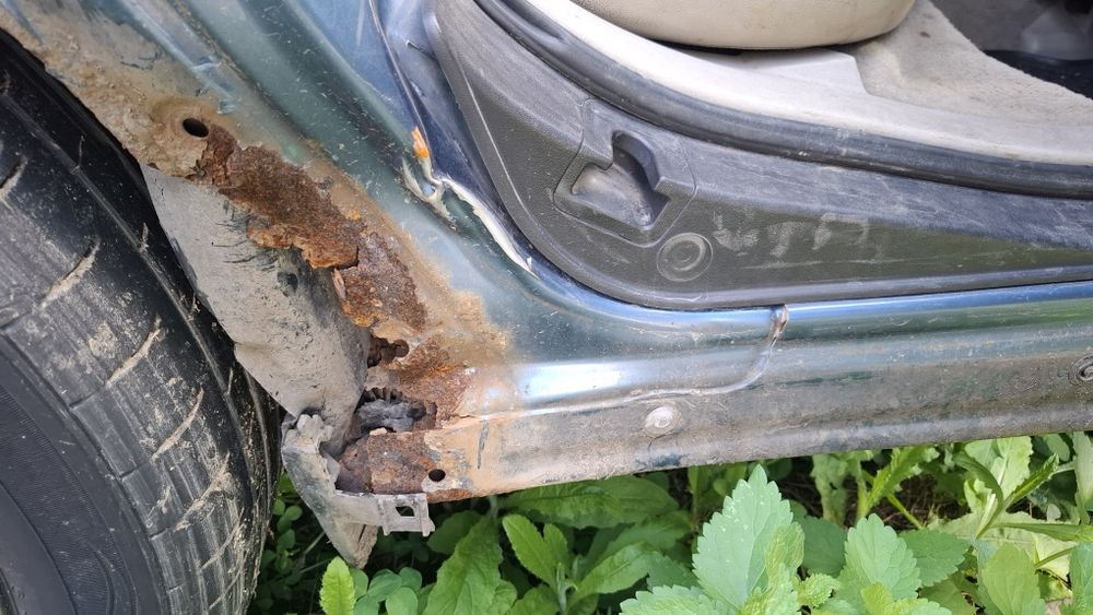 Dezmembrez subaru outback din 2008 diesel