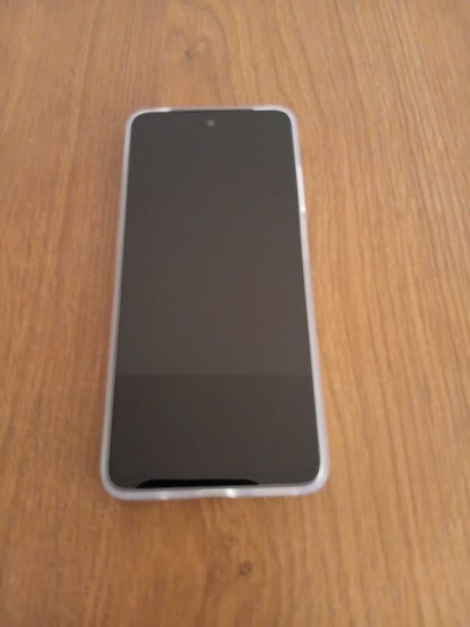 Vând telefon Motorola g15 power nou