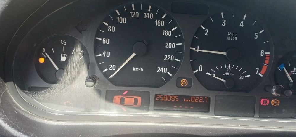 BMW 318 i бензин с газова уредба