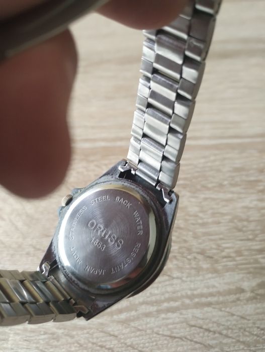 Кварцов часовник Oruss