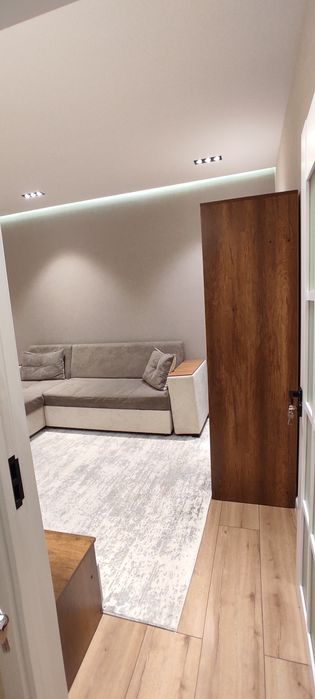 Юнусабад-15,, СУПЕР ШИКАРНАЯ.  Метро Туркистон