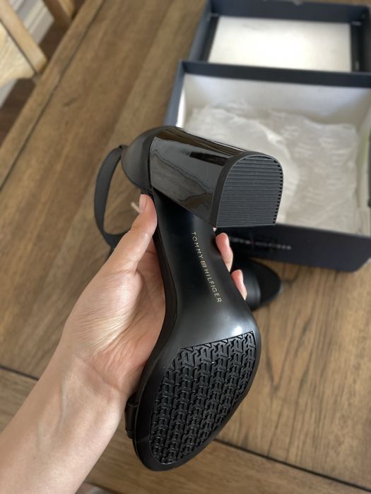 Босоножки Tommy Hilfiger