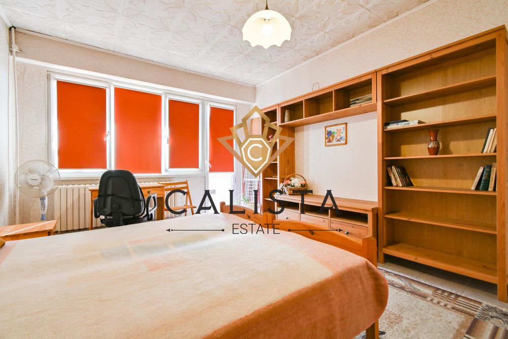 Дава се под наем Тристаен апартамент в София, Света Троица - 110 кв.м за 647.19 € - Снимка #9
