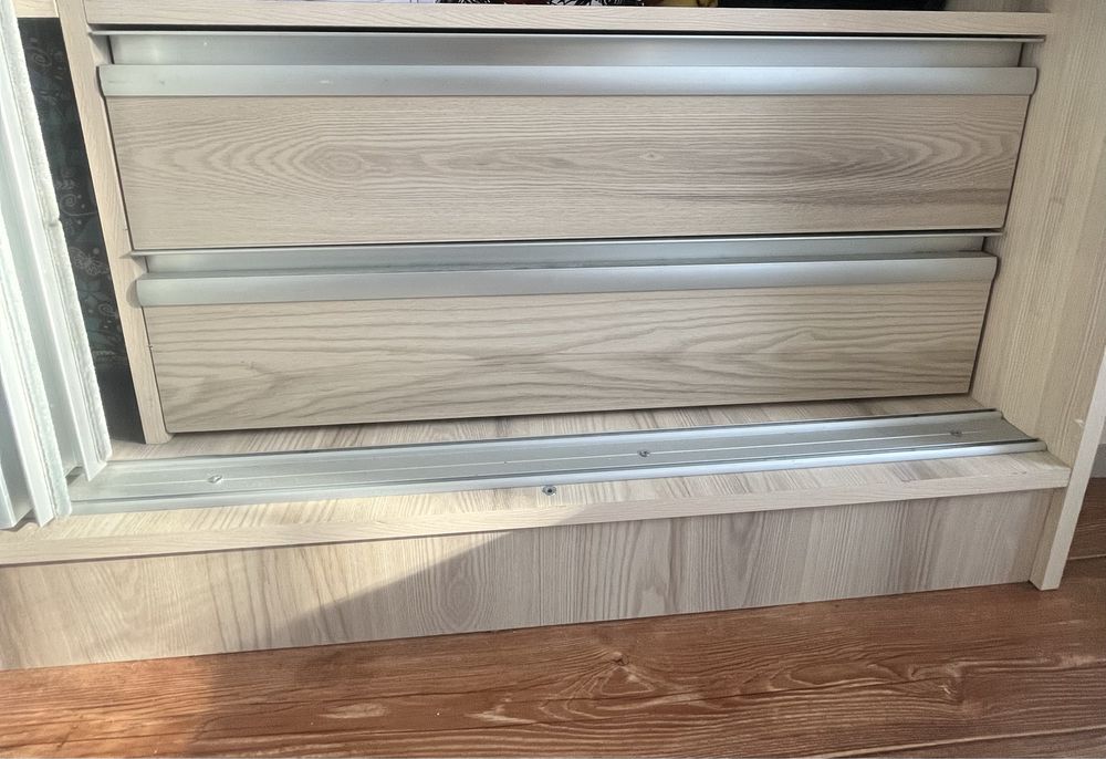 Продам шкаф купе