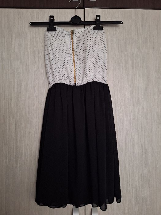 Rochie fără bretele