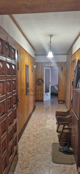 Продава се Многостаен апартамент в Пловдив, Център - 130 кв.м за 1962 €/кв.м - Снимка #2