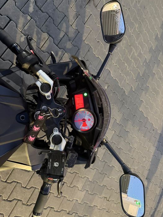 Yamaha yzf r125 2010