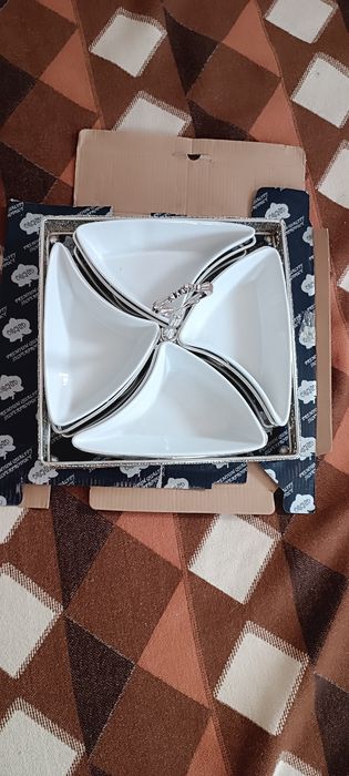 Манежница мельхиор