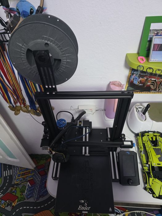 Imprimanta 3D Creality ender 3v2