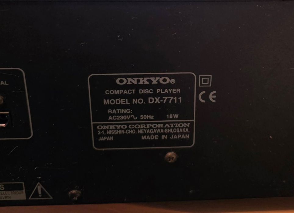 CD - плейър Onkyo Integra DX-7711 Japan за ремонт /части