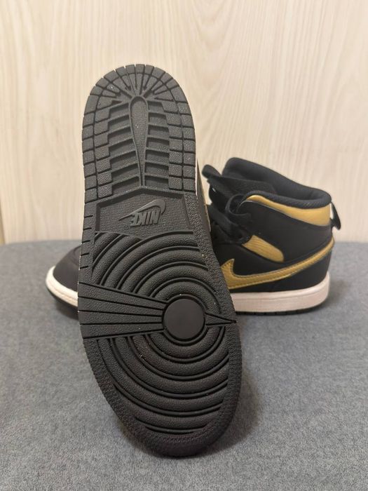 Детские кроссовки Jordan's, размер 35, оригинал