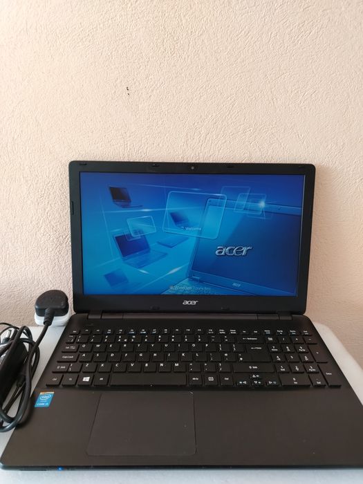 Vând leptop ACER Intel core i3-6006u