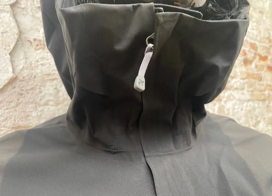 Нови ветровки HOUDINI