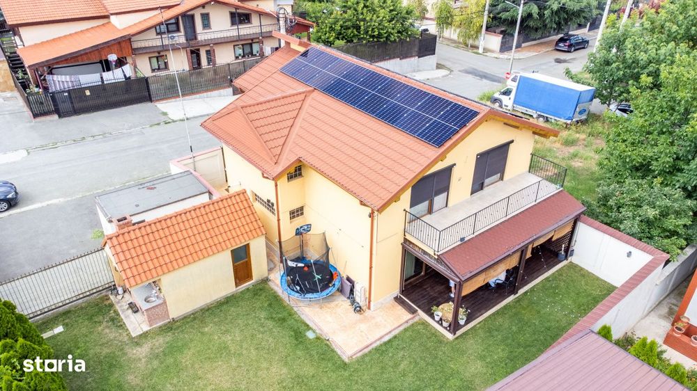 Casa/Vila P+M de vanzare – Ovidiu Sud | 4 dormitoare | Panouri fotov