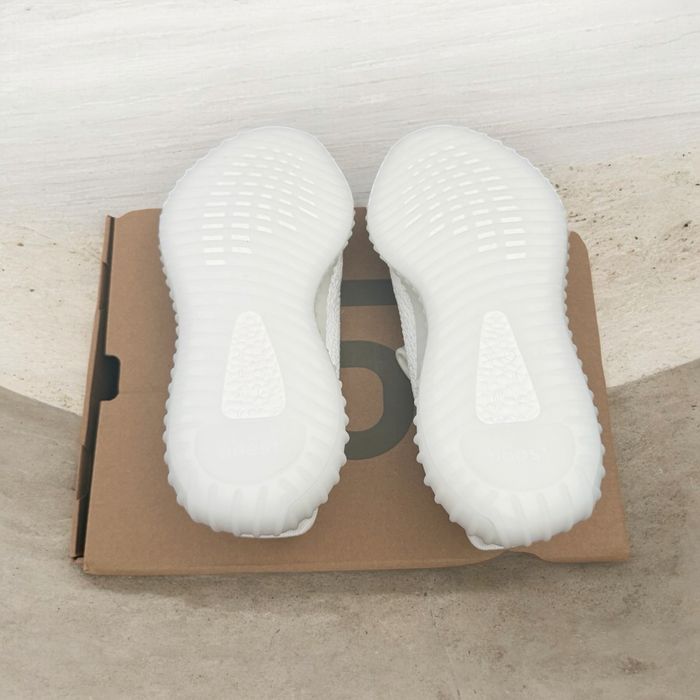 Yeezy Boost 350 V2 Cream White