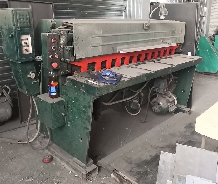 Продам гильотину