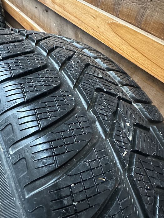 Cauciucuri anvelope iarna  Pirelli 245 50 R20 set 4 bucati