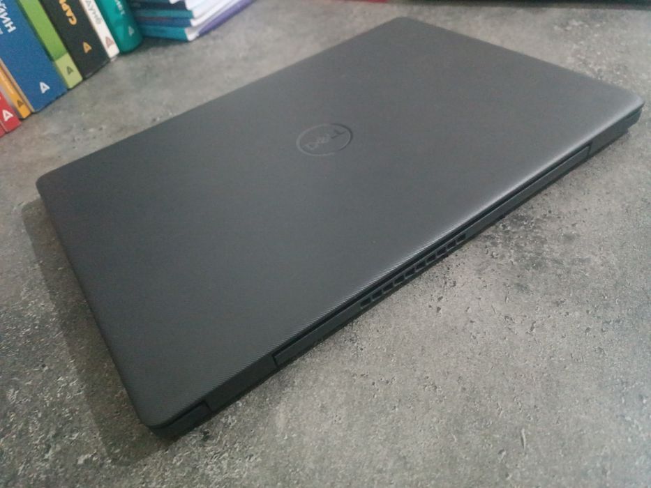 Dell Vostro 3500 Intel Core i5-1135G7 Ram 16GB SSD 256GB HDD 1TB