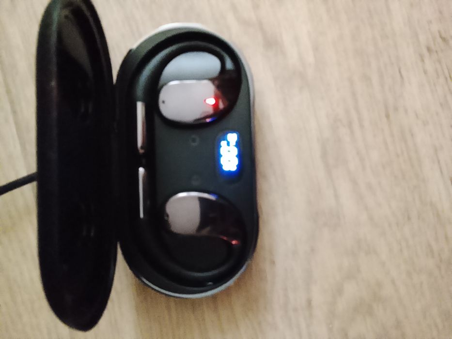 Наушники блютуз новые