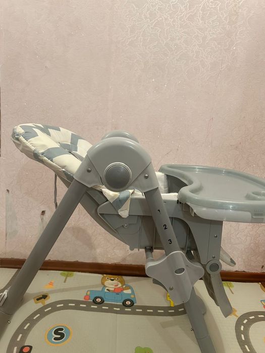 Детское кресло в отличном состоянии